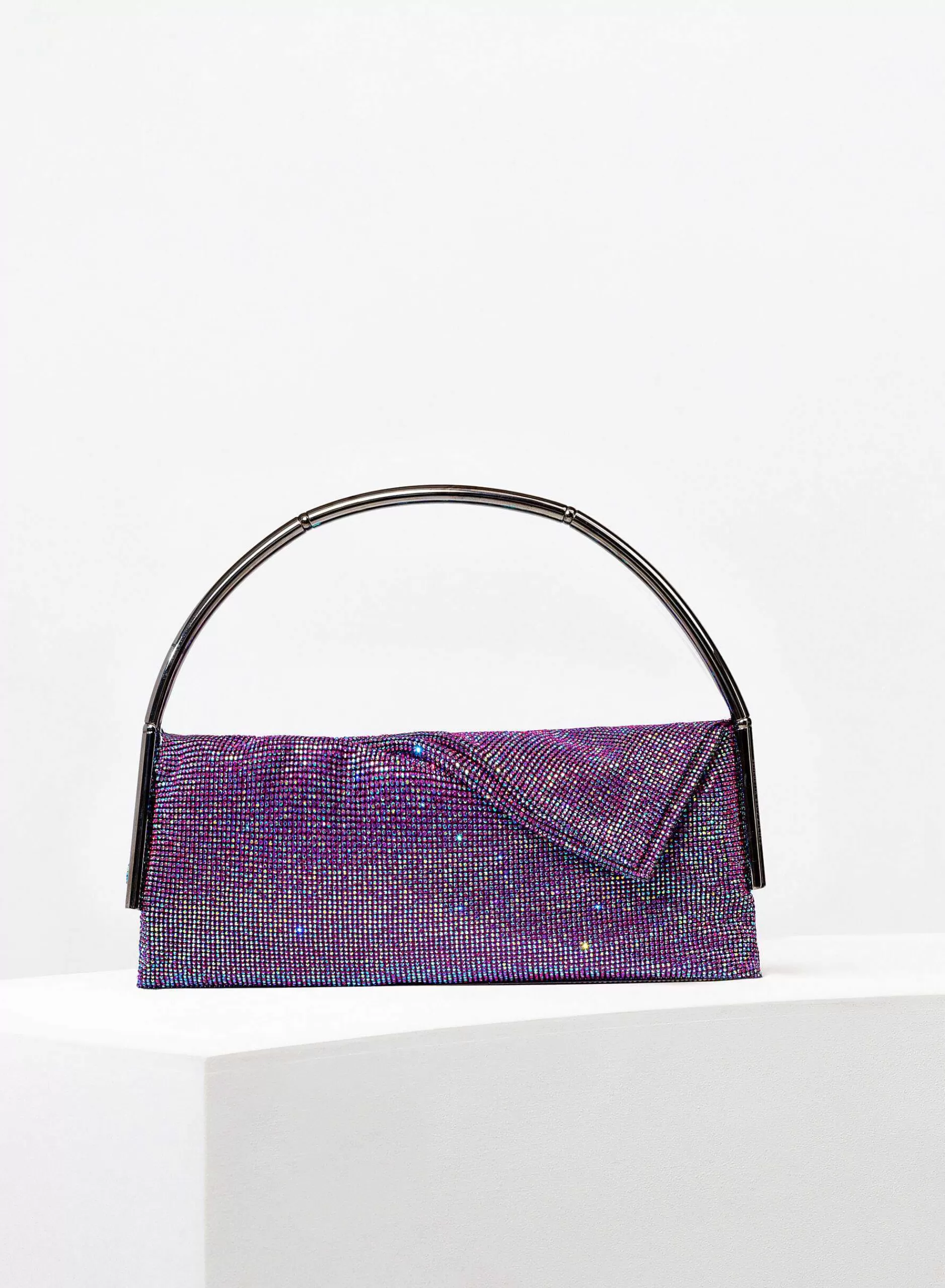 Crystal Bag>Benedetta Bruzziches Travolta Da Un Insolito Destino The Merry Wives Of Windsor